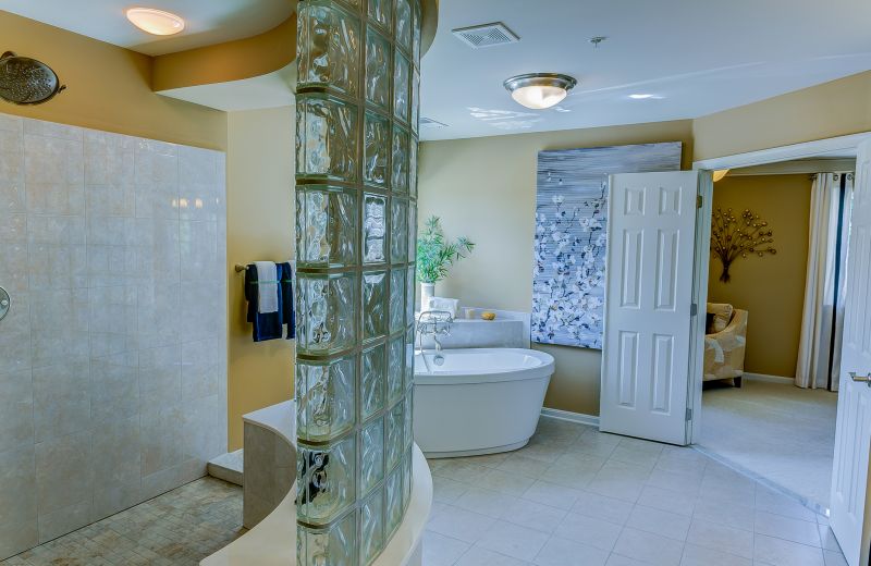 Best Bathroom Renovation Contractors in Queensbury, NY